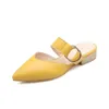 SIANIE TIANIE Summer Square Niskie obcasy Spiczaste palce żółte klamra Kobieta na zewnątrz Kapcieczki damskie buty muły rozmiar 48 Y200423