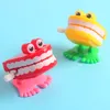 Kostenloser Versand Aufziehuhrwerk Tierspielzeug Aufziehbares Babyspielzeug 1-3 Jahre alt Kreativität Kinderspielzeug Einkaufszentrum szenische Förderung