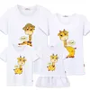 matching family clothes look Mother daughter Dresses family t-shirts father son mom fashion summer casual cotton Couple outfits LJ201111