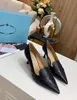 New Europe P Sexy Women Shoes High Heels Pumps Spring/Autumn 9 뾰족한 얇은 발 뒤꿈치 슬립 온 신발 여자 파티