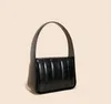 Borse moda donna Borse a tracolla Lady Totes Borsa a tracolla Cross Body Luxury top Ascelle Single Full Package Lock Borse a tracolla calde a semicerchio