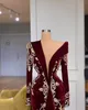 2021 Burgundy Velvet Evening Dresses Lace Appliques Long Sleeve Elegant Evening Gowns Red Carpet vestido de novia