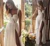 Sexig Enkel Chiffong En Linje Bröllopsklänningar Brudklänningar Boho Beach Spaghetti Straps Platser Högsidan Slit Sweep Train Bride Dress Custom Made Robes de Mariée