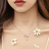 Thaya authentique 100% S925 Sterling Silver Sun Flower Collier Chaîne Chaîne Colliers Cubic Zircon pour femmes Cadeau Fine Bijoux Fin Q0531