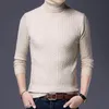 Męskie Swetry 2022 Zima Wysoka Neck Warm Krój Sweter Mężczyźni Pullover Boże Narodzenie Marka Slim Fit Male Knitwear