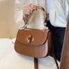 Wholesale ladies shoulder bags high-quality shaped leather handbag retro solid color women handbags European and American popular green small square bag1846