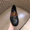 Loafer'lar Erkek Ayakkabı PU Deri Ayak Bileği Katı Gelinlik üzerinde Kayma Klasik Parti Rahat Moda Chaussure Homme DH011