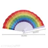 Mode Rainbow Fläkt Plast Utskrift Vikning Regnbåge Fläkt Hem Dekoration Craft Stage Performance Dance Fan 43 * 23cm