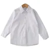赤ちゃんの男の子のための白いシャツプレーン古典的な服トップ固体学生制服20220302 Q2
