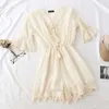 Heliar الشيفون playsuits الإناث الكشكشة الأنيقة السروال القصير النساء الرباط الخامس الرقبة حزب playsuits سيدة 2019 الصيف playsuits T200704