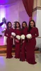Simle Bourgogne sjöjungfru brudtärna klänningar 2021 Arabiska Långärmade Juvel Neck Evening Maid of Honor Gowns Wedding Guest Party Dress Al8006