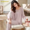 Nuovi pantaloni lunghi a maniche lunghe Donna Girocollo Pigiama Set Homesuit Homeclothes Abbigliamento donna Sleepwear Stile casual Fashion Style T200429