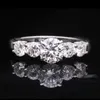 2.2carats 6.5mm D Renk VVS1 Yuvarlak Mükemmel Kesim Moissanite Düğün Nişan Yüzüğü Katı 18 K Beyaz Altın Güzel Yüzük Lady J0112 Için