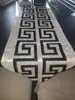 중국 현대 간단한 테이블 러너 클래식 레트로 흑백 레드 티 테이블 천을 패션 웨딩 장식 테이블 플래그 286t