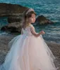 Adorable Flower Girl Sukienki na ślub plaża 2021 Kwiatowy koronki Tulle Puff Princess Little Girls Pagewant Suknie Pierwsza Komunia Dress