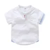 Barn födelsedagspresentkläder sommar mode bomull vit blå färg tecknad hund tryck kort ärm mandarin krage pojke skjorta 220222