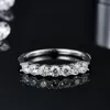 Anéis de casamento 925 jóias femininas de prata Meio círculo incrustado Moissan Diamond Ring Stylish Simplicity Wynn22