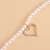 Kpop Harajuku Collana con ciondolo a forma di cuore in cristallo cavo con catena di perle per gioielli da sposa con girocollo da sposa