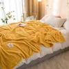 Одеяла Bonenjoy для кроватей Сплошные желтые цветные мягкие теплые 300GSM клетчатое квадратное Фланелевое одеяло на толщине кровати бросать одеяло 201111