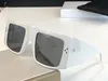 4S105 نظارات شمسية عصرية للنساء بإطار مربع كبير بشكل خاص نظارات شمسية جديدة بسيطة الغلاف الجوي بنمط وايلد uv400 نظارات حماية بعدسات