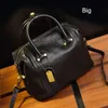 Sac fourre-tout élégant et volumineux pour femme en cuir de couleur unie Sac Boston sac à bandoulière souple de haute qualité en deux tailles