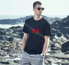 Summer Men's Thirt Luksusowe tee-tees liter druk klasyczny koszulki moda młodzież krótkie rękawy oddychające koszulki wysokiej jakości designerski koszulka