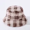 Nouveau mode Plaid fausse fourrure femmes hiver seau chapeaux doux chaud épais pêcheur chapeaux dame fille Panama extérieur voyage casquette de pêche