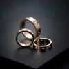 Anello nuziale Fashion Women Men Wedding Jewelry inossidabile acciaio inossidabile Coppia Anelli di dito 4mm 5mm 6mm Ring per donne Uomini Giorri WI3113138