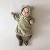 Frühling Strampler Baby Jungen Mädchen Niedlich Langarm Body mit Kappe Reine Baumwolle Säugling Kinder Fleece Verdicken Overalls 210429