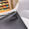 デザイナーバッグ22cmスモールサイズバッグトート女性手持ち財布手作り品質の色本革のワックスラインステッチ卸売価格