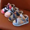 Märke baby skor toddler pojkar tjejer varma boot sneakers soft sule läder spädbarn pojke tjej 211227