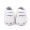 Newborn First Walkers Мягкая подошва пледа детская обувь младенцев противоскользящая повседневная обувь кроссовки 0-18 месяцев