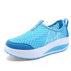 Akexiya Nouvelles Femmes Chaussures De Marche Casual Sport Mode Hauteur Croissante Femme Mocassins Respirant Air Mesh Swing Wedges Baskets 201217