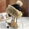 Berretto / Berretto con teschio Cappello di pelliccia lavorato a maglia di moda Berretto da donna invernale russo con due cappelli con pompon Caldo soffice ed elegante Berretto con coda femminile Davi22