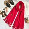 Klassisk designer Cashmere Scarf för män och kvinnor Luxury Winter Cashmere Design Big Letter Mönster Cashmere Pashminas sjalar Scarv249a