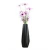 Simple Modern Black/White Ceramic Art Vase Living Room Dining Desktop Inspiration Rose Ideal Flower Vase Ornaments JY LJ201208