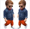 Primavera Autunno Ragazzi Set di abbigliamento Camicie da cowboy a maniche lunghe per bambini con papillon + pantaloni Set da 2 pezzi Completi da ragazzo per bambini