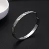 Bracelet en acier en titane pour amant 3 lignes Full Diamond Fashion Fashion Femmes hommes Bracelets Bracelets Bangles Valentin Bijoux avec Velvet Bag340c