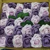 女性のためのギフトエメラルドグリーンフラワーズ人工ローズ8cm 100 pcs花嫁の花束のためのハンターグリーンフラワーズ