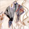 Foulard en soie pour femmes, Foulard roulé à la main, Foulard de Luxe à friser, "le rêve d'une nuit d'été", 90