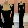 Crystal designer mantel kväll klänning sexig hög split svart prom klänning ruffles varm försäljning sopa tåg skräddarsydda banbanor mode klänning