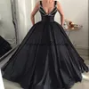 Black Ball Gown Prom Dresses Spaghetti Strap Pärlor Satin Robe de Soiree Ruched Evening Formell Dress Vestidos de Quinceañera
