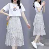 Nova saia elegante + t-shirt dois pedaço conjunto verão mulheres saias coreanos estilo bonito cintura alta floral assimétrica plissada saias G220309