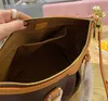 Designer- Kvinnor Handväskor Purses Handväskor Högkvalitativ axelväska Crossbody Bag Womens Väskor Väska Handväskor 30cm
