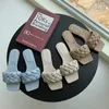 Merk Dames Sandalen Slides Vierkante Teen Sandalen Dames Zomer Schoenen 2020 Nieuwe Dames Slippers Schoenen voor vrouwen Flat Sandals