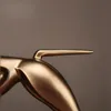Горячая распродажа Mrzoot Современная абстрактная Золотая теленка Статуя Смола Украшение Домашние аксессуары Подарок Геометрический Телец Скульптура CRA T200703