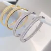 45 MM De Luxe Glacé Bling Bijoux Plein Rond Baguette CZ Cubic Zirconia Magnifique Mode Bling Huggie Hoop Boucle D'oreille En Gros 2021