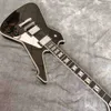 La chitarra elettrica Custom Grand PS Paul Stanley Wash in nero lucido con hardware cromato può essere personalizzata