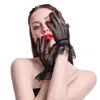 Europa och Amerika Sexiga spetshandskar Partihandel Solskyddande Short Finger Lace Handskar Grid Små kärlek Bröllop Tillbehör