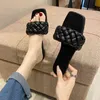 Chinelos Novos Weave Couro Mulheres Barefoot Sandal Open Toe Toe Square Square Slides Slides Verão Feminino Flop Flops 220304